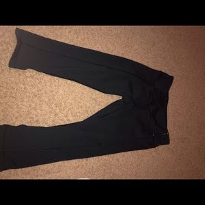 Black cropped leggings